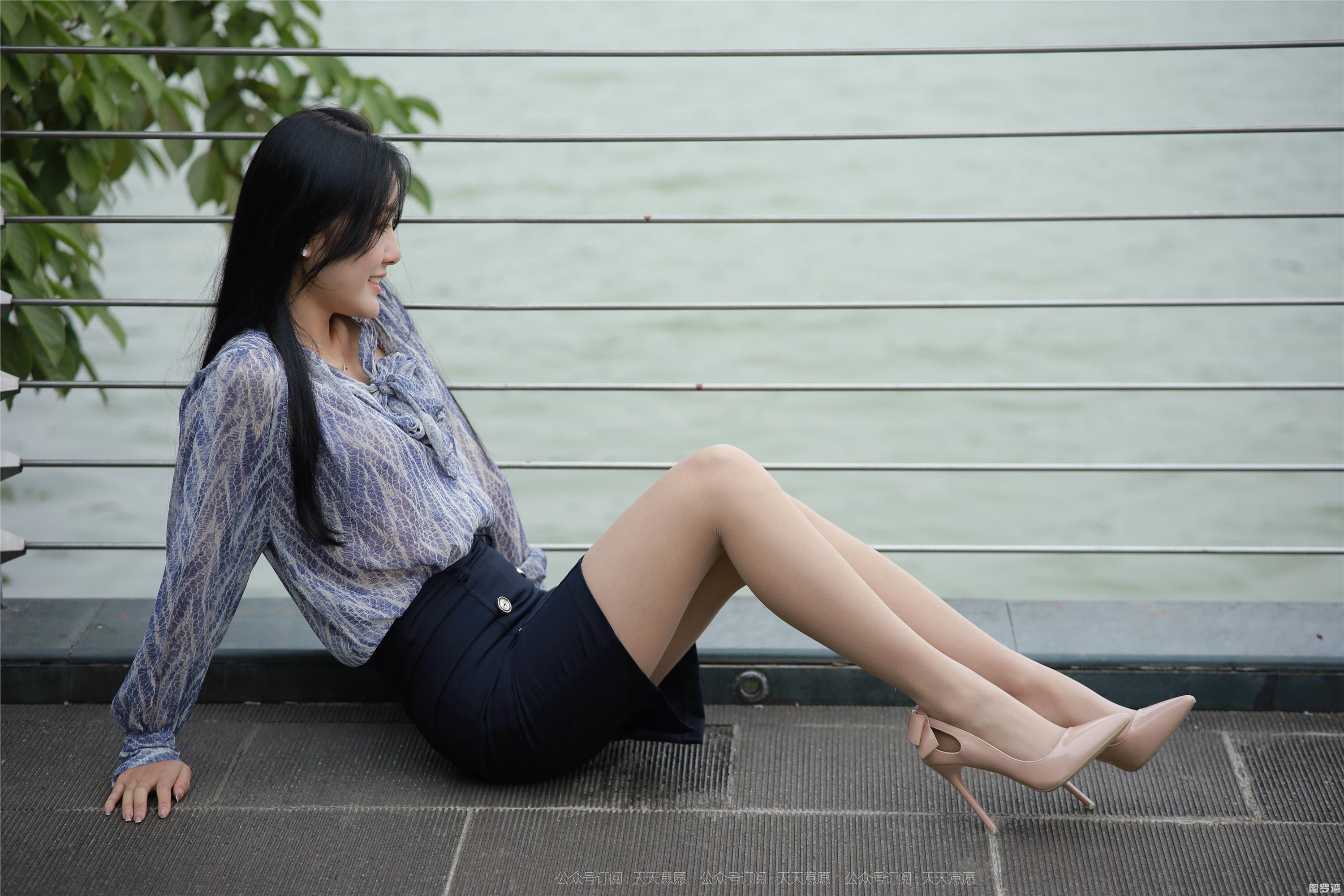 IESS异思趣向  2021.10.25 丝享家957：婉苹《公园偶遇美女》